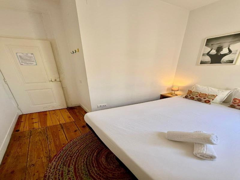 The Color Suites & Rooms image