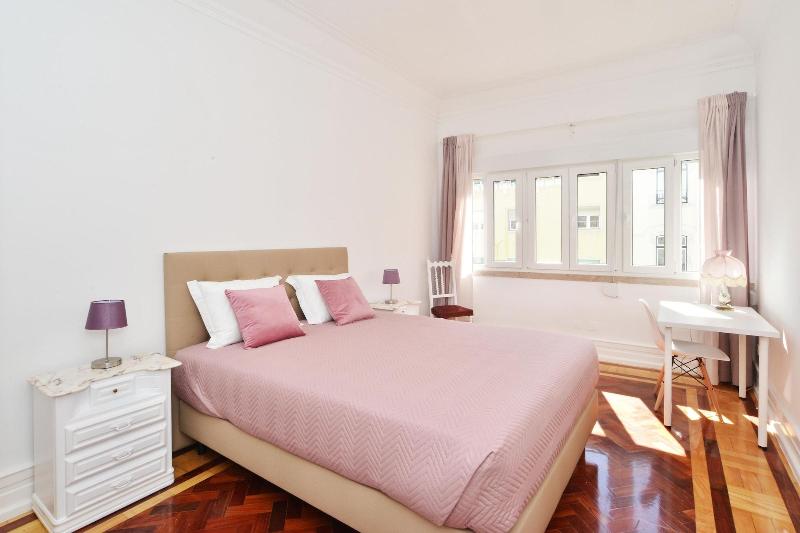 Guest House Avenida image