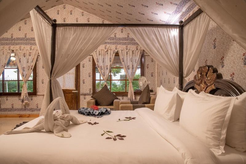 Rawai Luxury Tents image