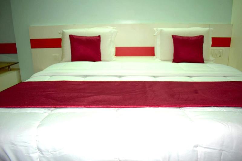 Hotel Ashapura Palace By Sky Stays image