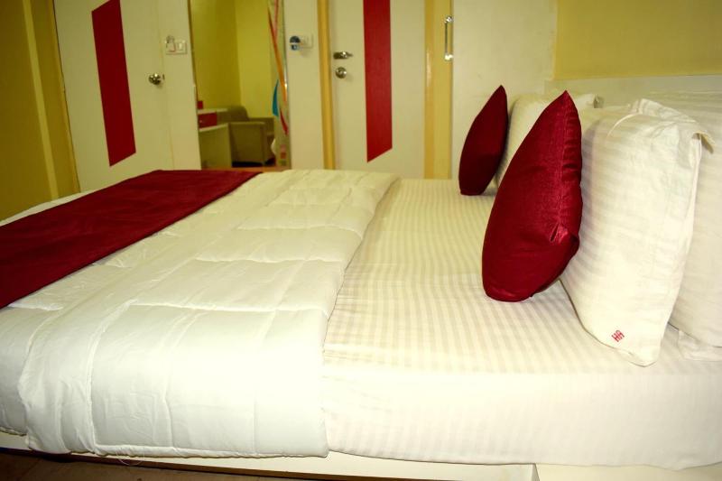 Hotel Ashapura Palace By Sky Stays image