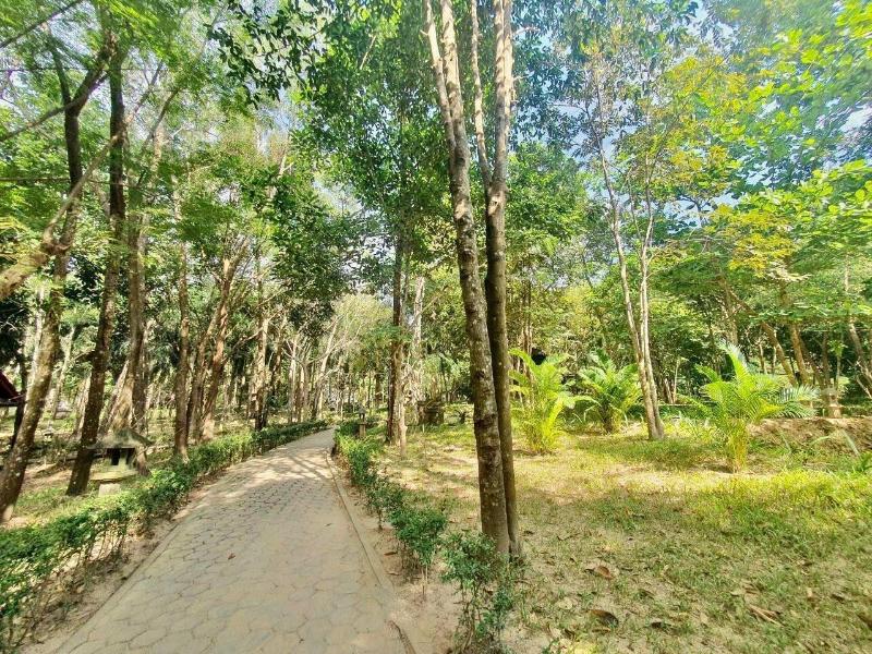 Kirirom Hillside Resort image