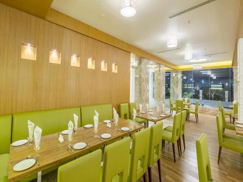Sai International Hotel image