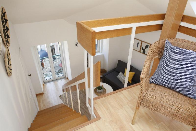 Flores Guest House image