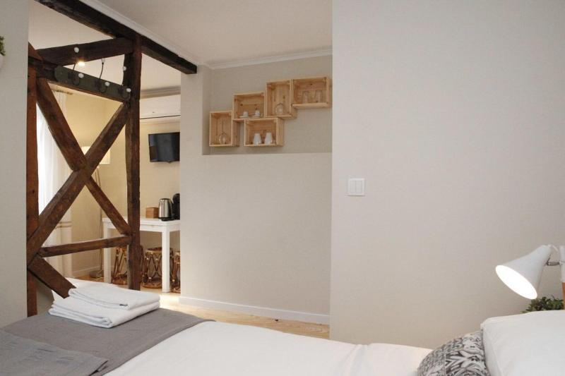 Flores Guest House image