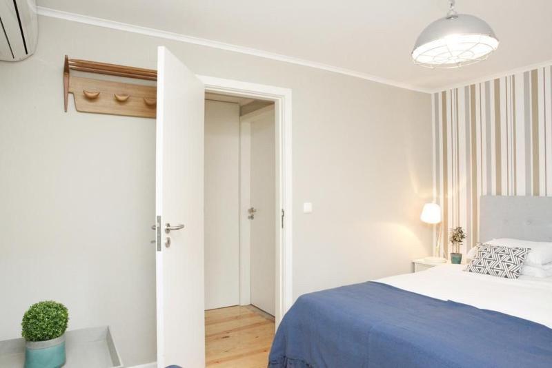 Flores Guest House image