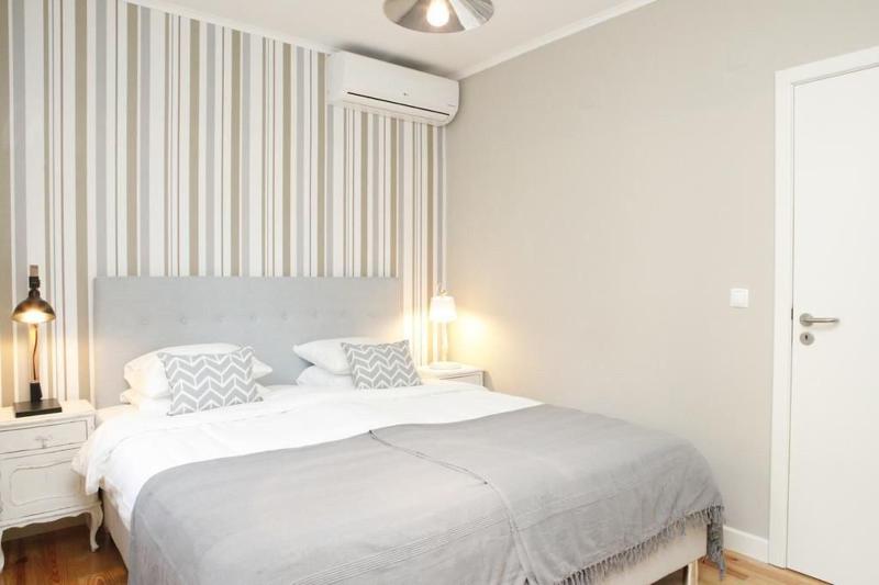 Flores Guest House image