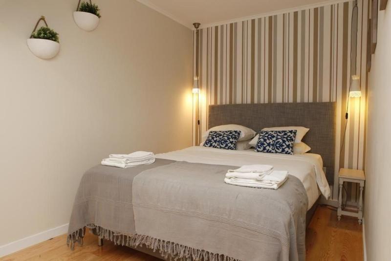 Flores Guest House image