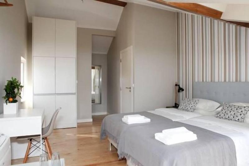 Flores Guest House image