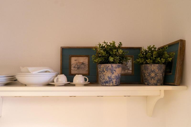 Flores Guest House image
