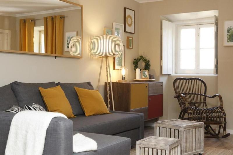 Flores Guest House image