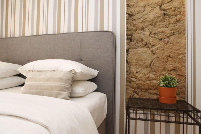 Flores Guest House image