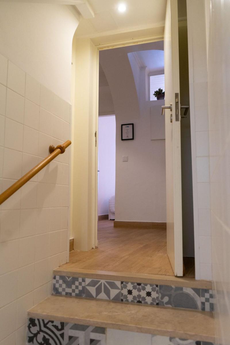 Flores Guest House image