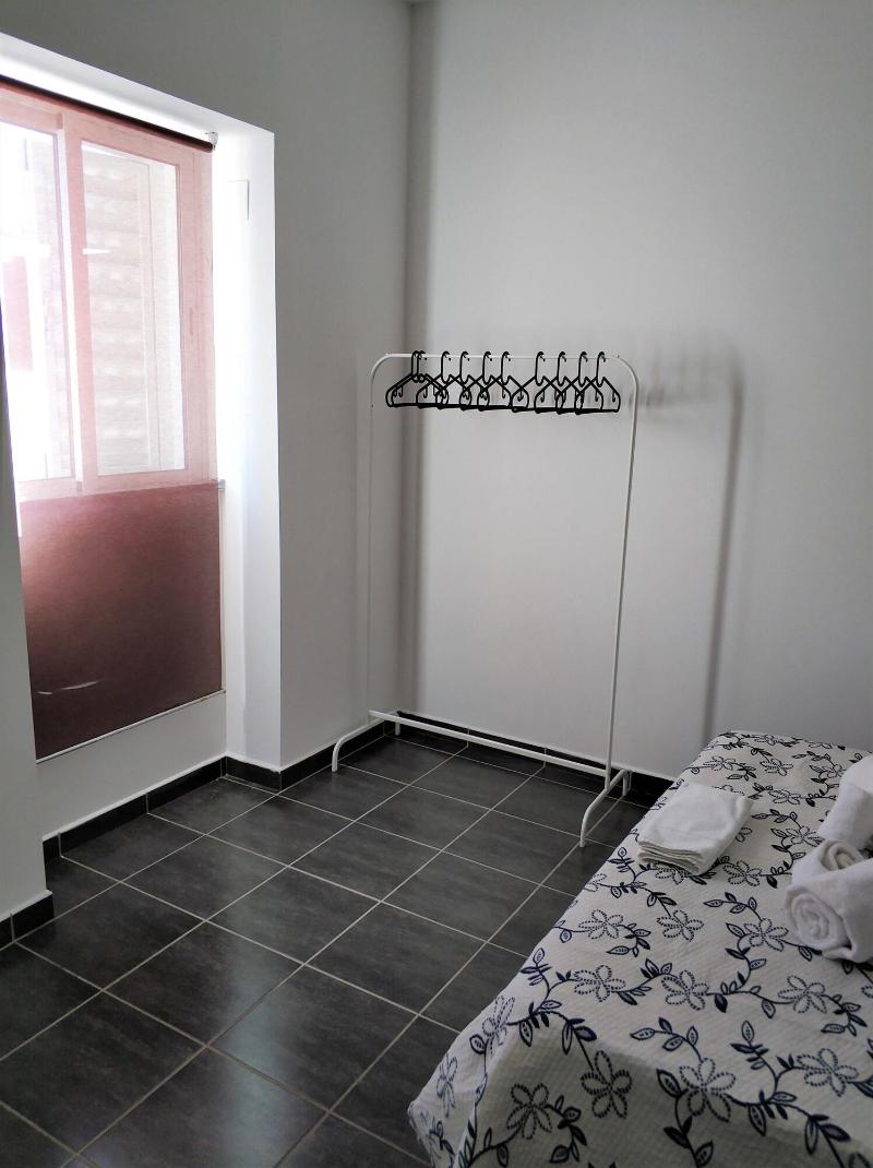 Sleep & Go Faro Airport Guest House image