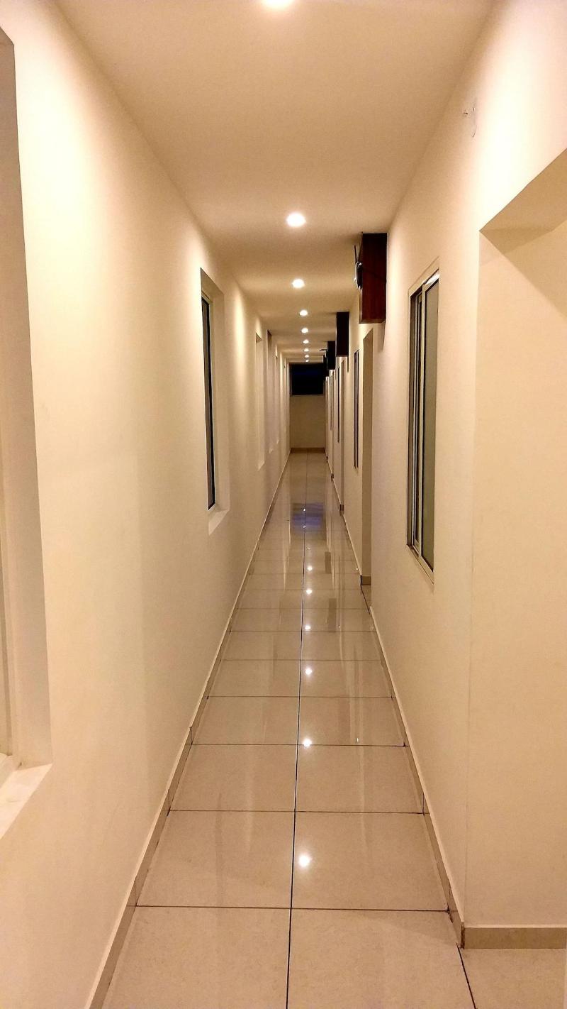Hotel Airport City image