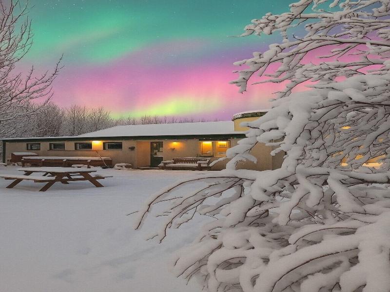 Hotel Hjarðarból image