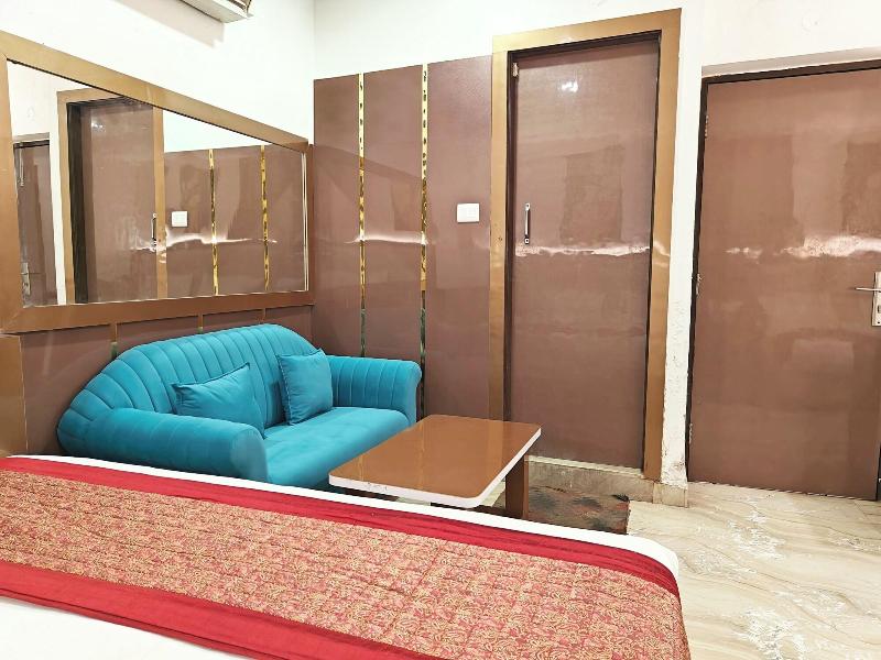 Check In Room Sangatrashan image