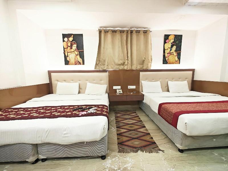 Check In Room Sangatrashan image