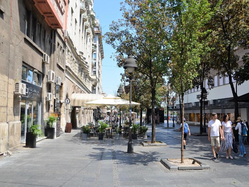 Dominic & Smart Luxury Suites Republic Square image