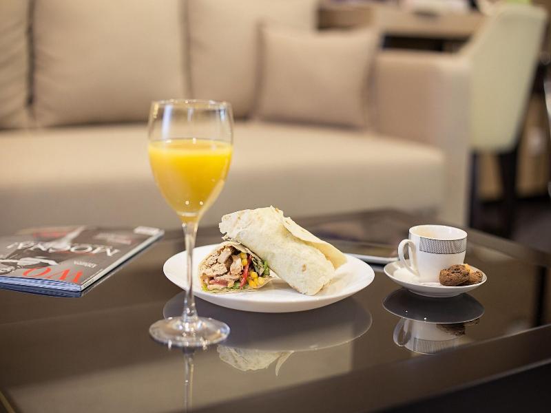 Dominic & Smart Luxury Suites Republic Square image