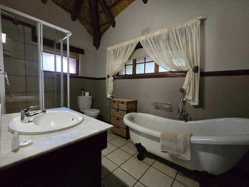 Glen Afric Country Lodge image