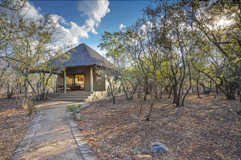 Boulders Safari Lodge image