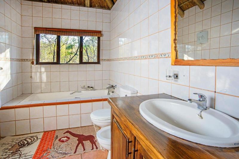 Boulders Safari Lodge image