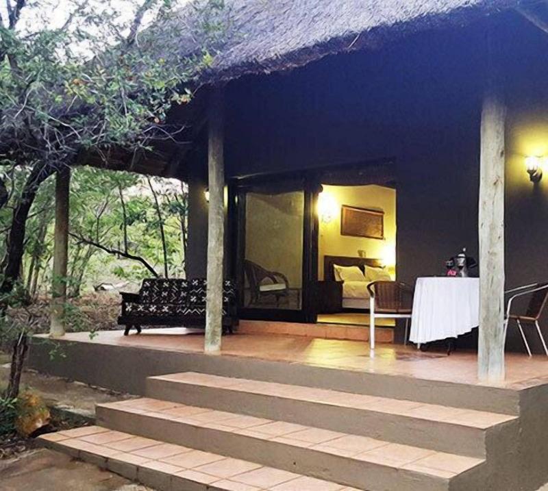 Boulders Safari Lodge image