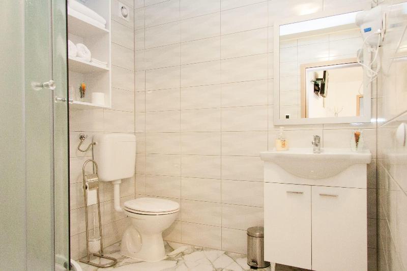 Rooms Garden Zagreb Airport image
