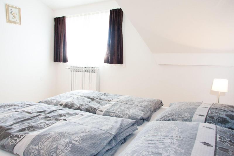 Rooms Garden Zagreb Airport image