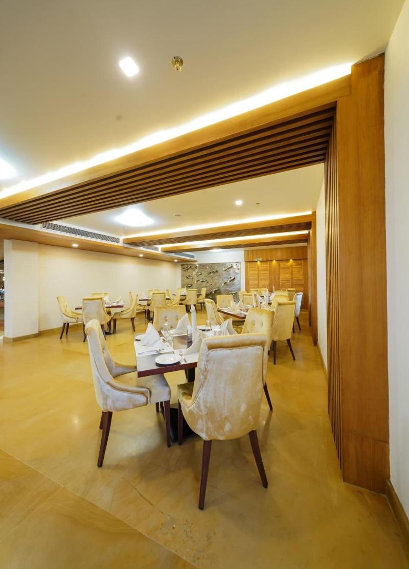 Kpm Tripenta Hotel image