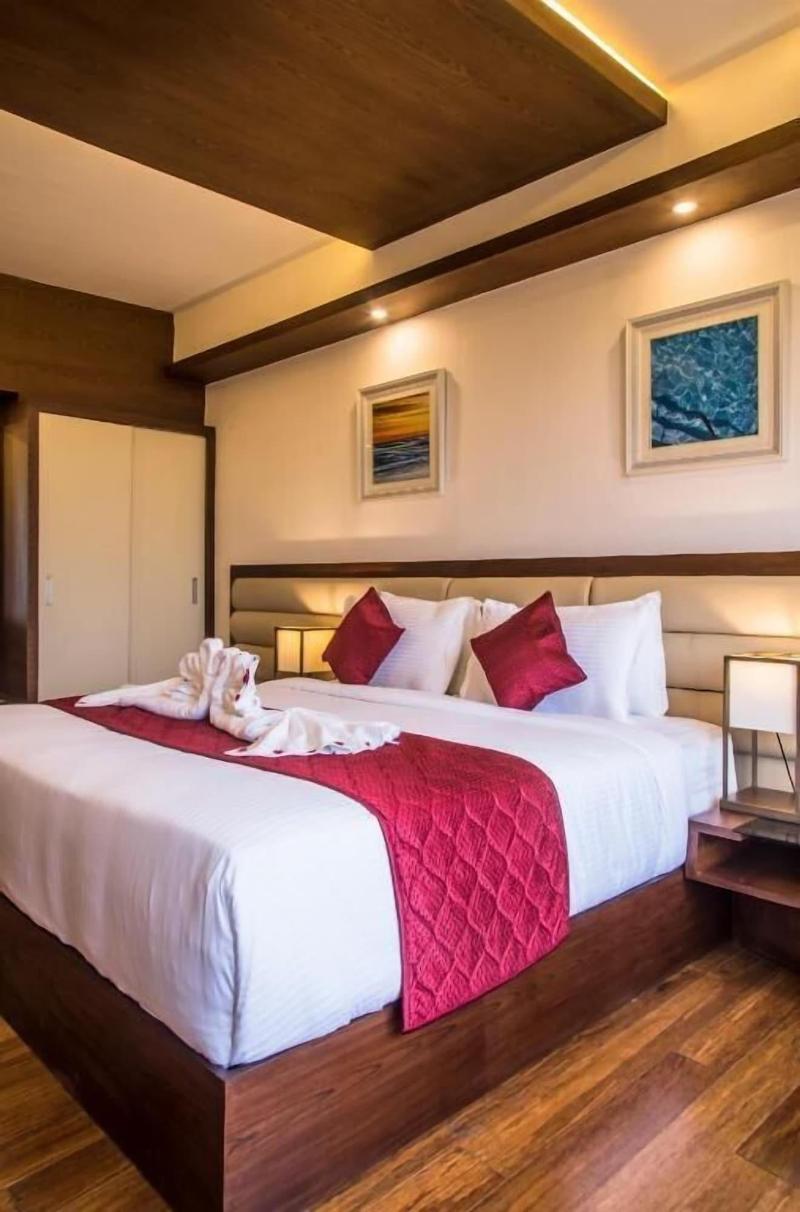 Kpm Tripenta Hotel image