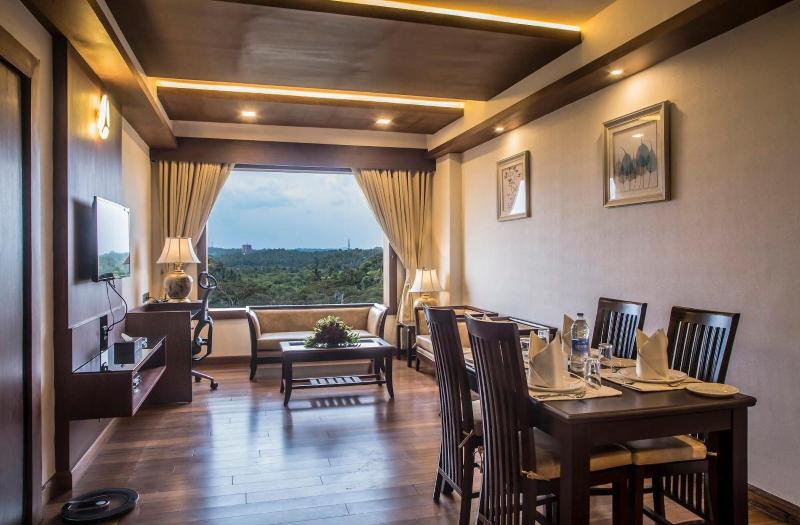 Kpm Tripenta Hotel image
