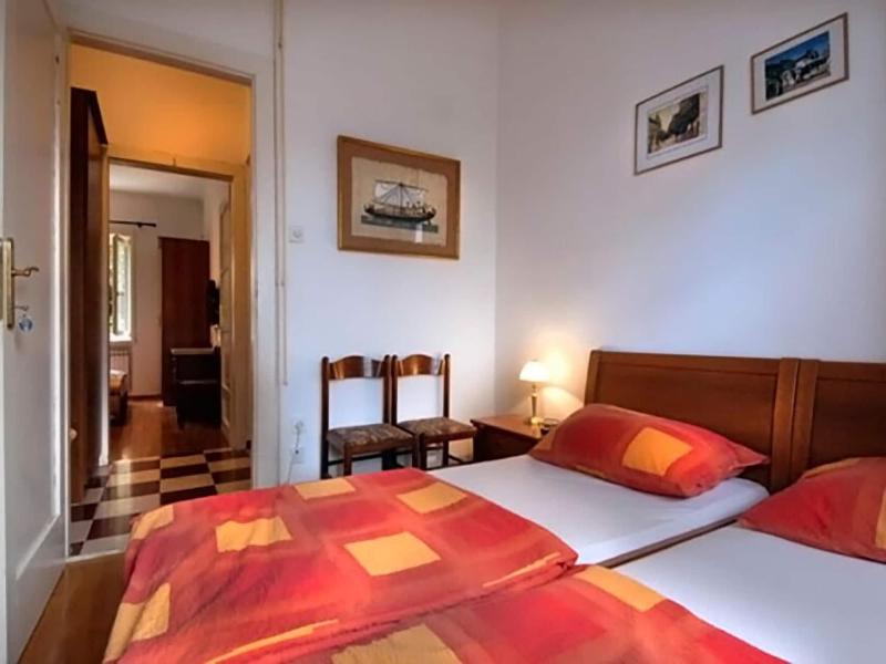 Angela Classic Rooms image