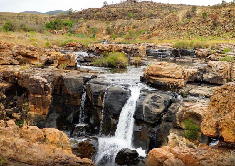 Kambaku River Lodge image