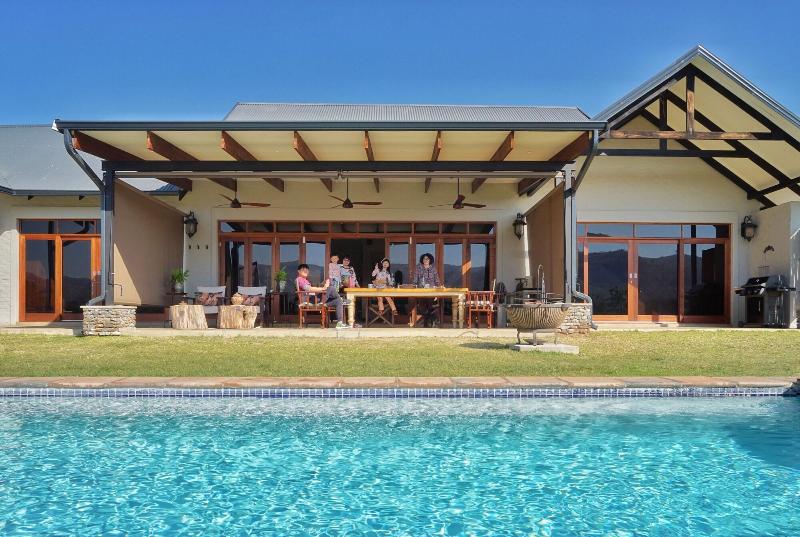 Kambaku River Lodge image