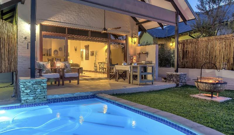 Kambaku River Lodge image