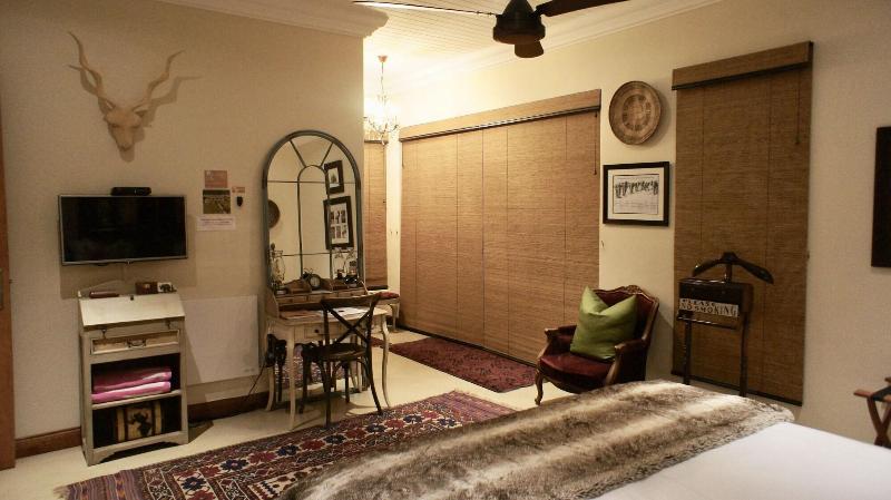 Kambaku River Lodge image