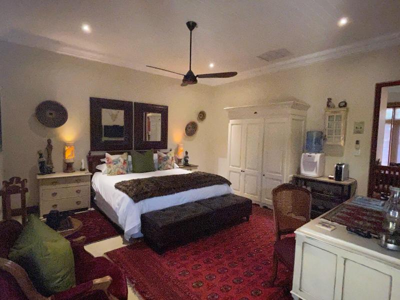 Kambaku River Lodge image