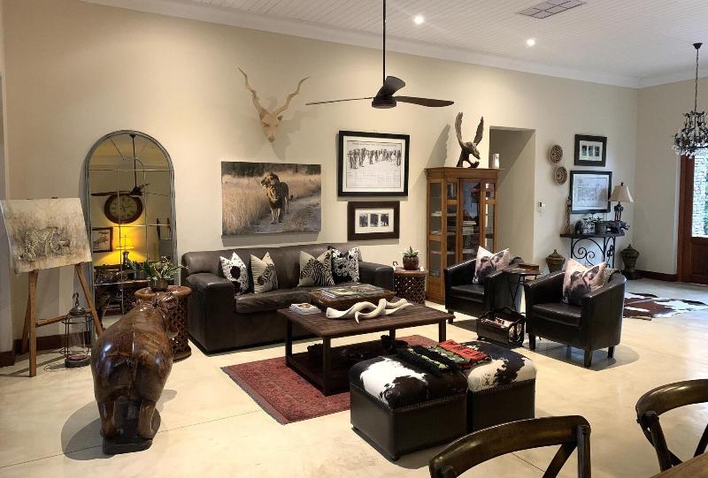Kambaku River Lodge image