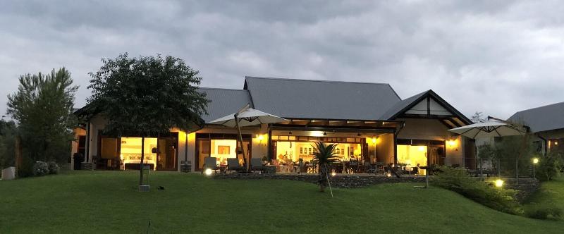 Kambaku River Lodge image