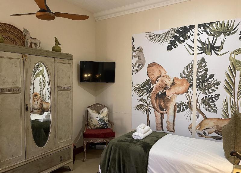 Kambaku River Lodge image