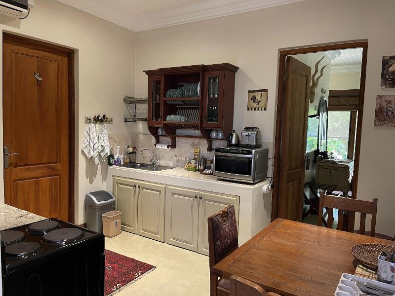 Kambaku River Lodge image