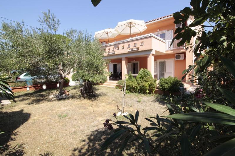 Studios & Rooms Fiesta image