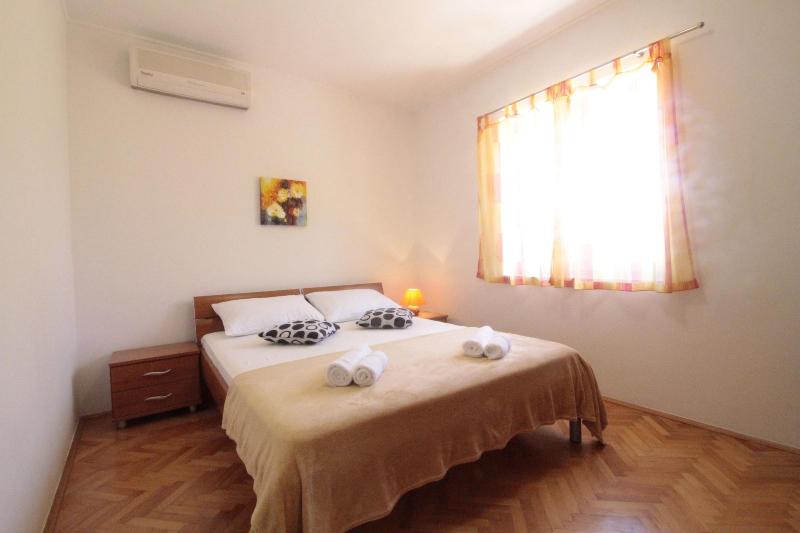Studios & Rooms Fiesta image