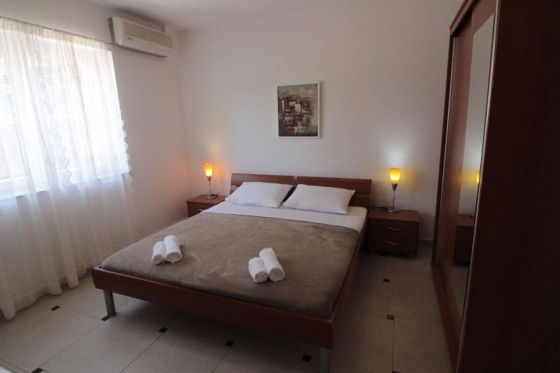 Studios & Rooms Fiesta image