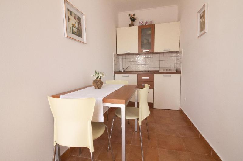 Studios & Rooms Fiesta image