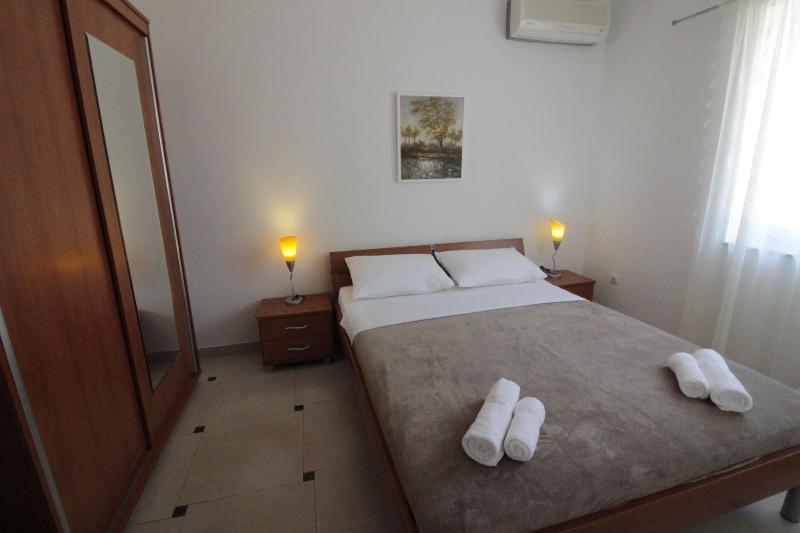 Studios & Rooms Fiesta image