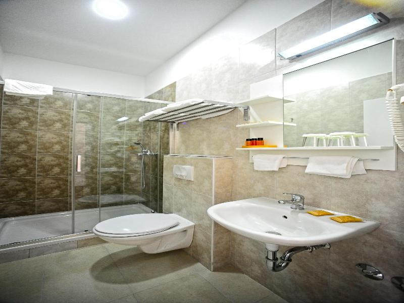 Valenti Rooms image
