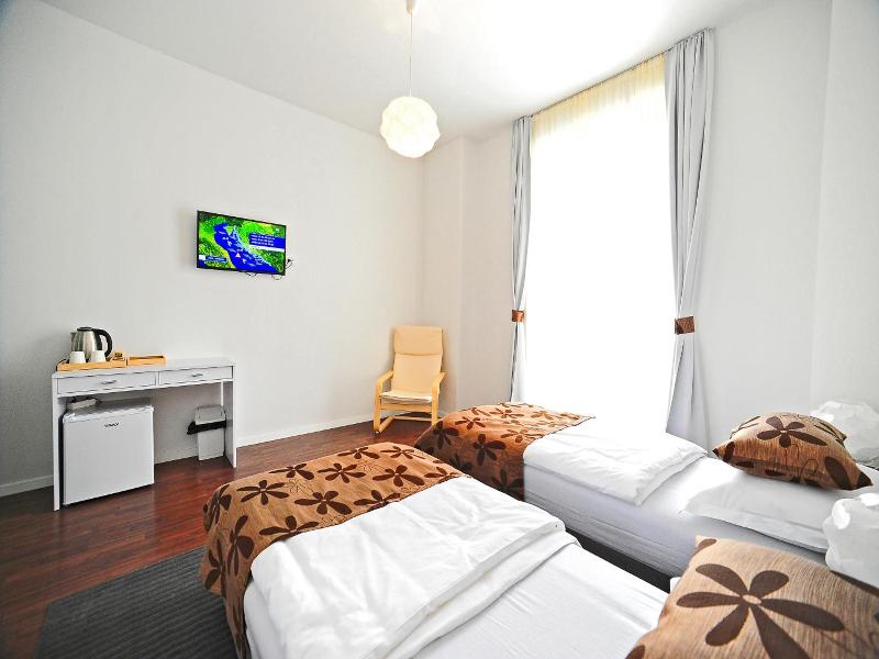 Valenti Rooms image